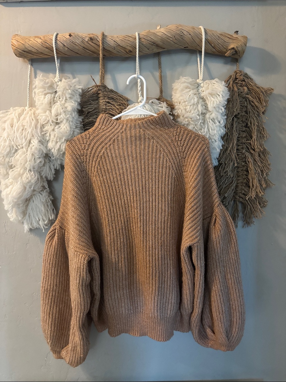Cozy Balloon-Sleeve Knit Sweater - Camel